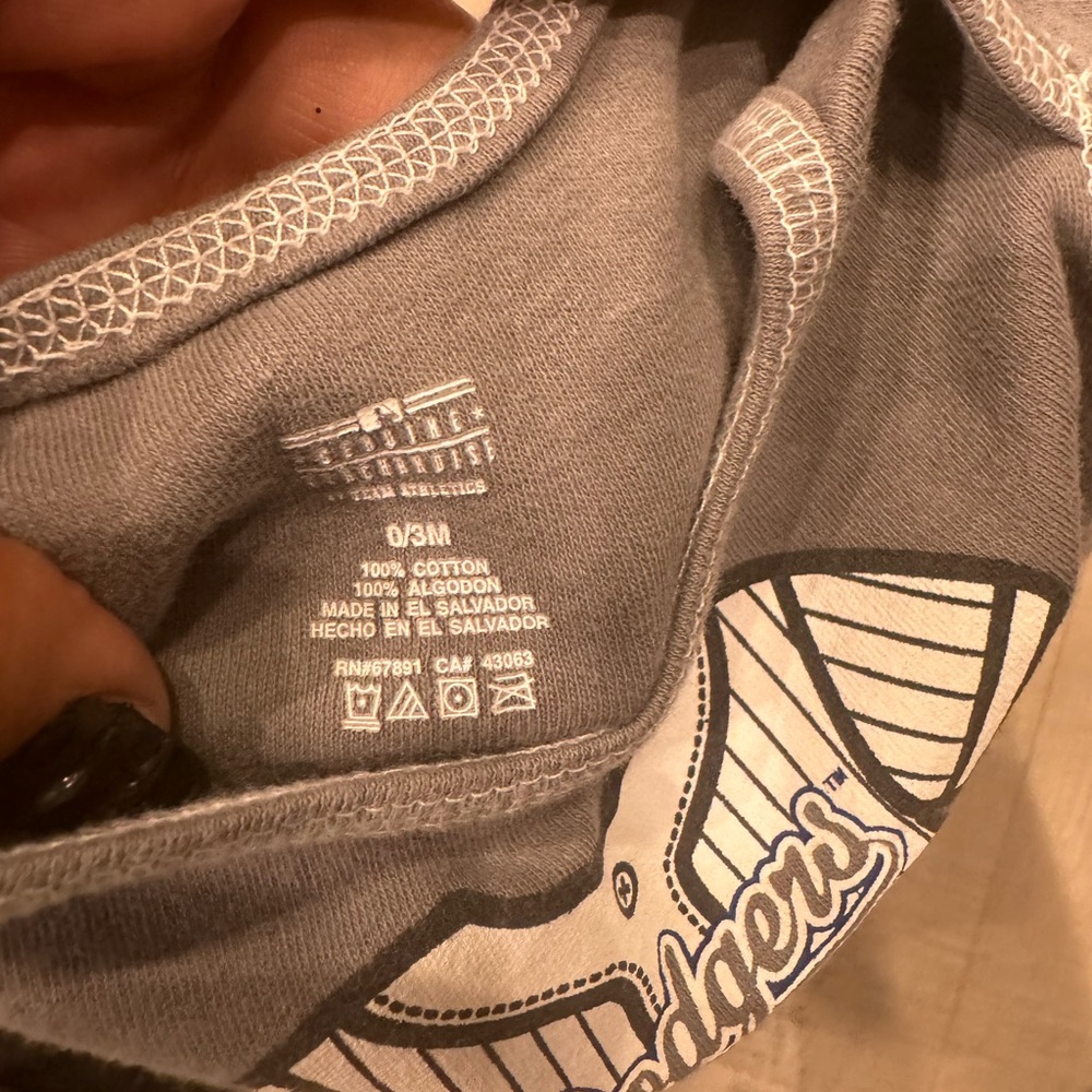 Infant Dodgers onesie size 0 to 3 months